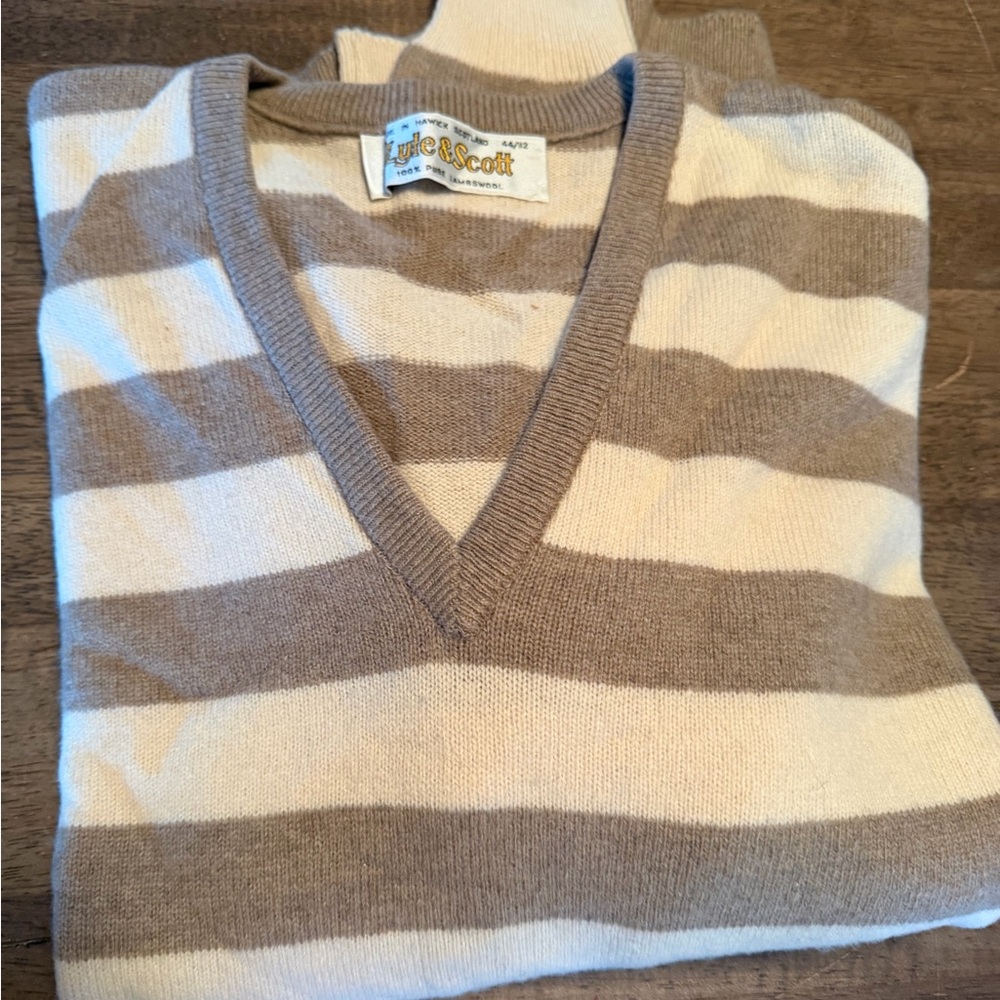 lyle and scott 100% pure lambswool vintage sweater